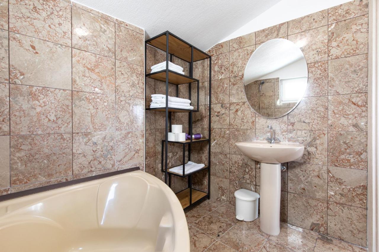 Apartments Soul Krk Town Bagian luar foto