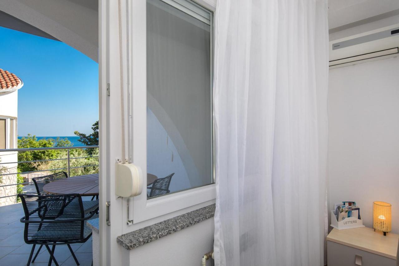 Apartments Soul Krk Town Bagian luar foto