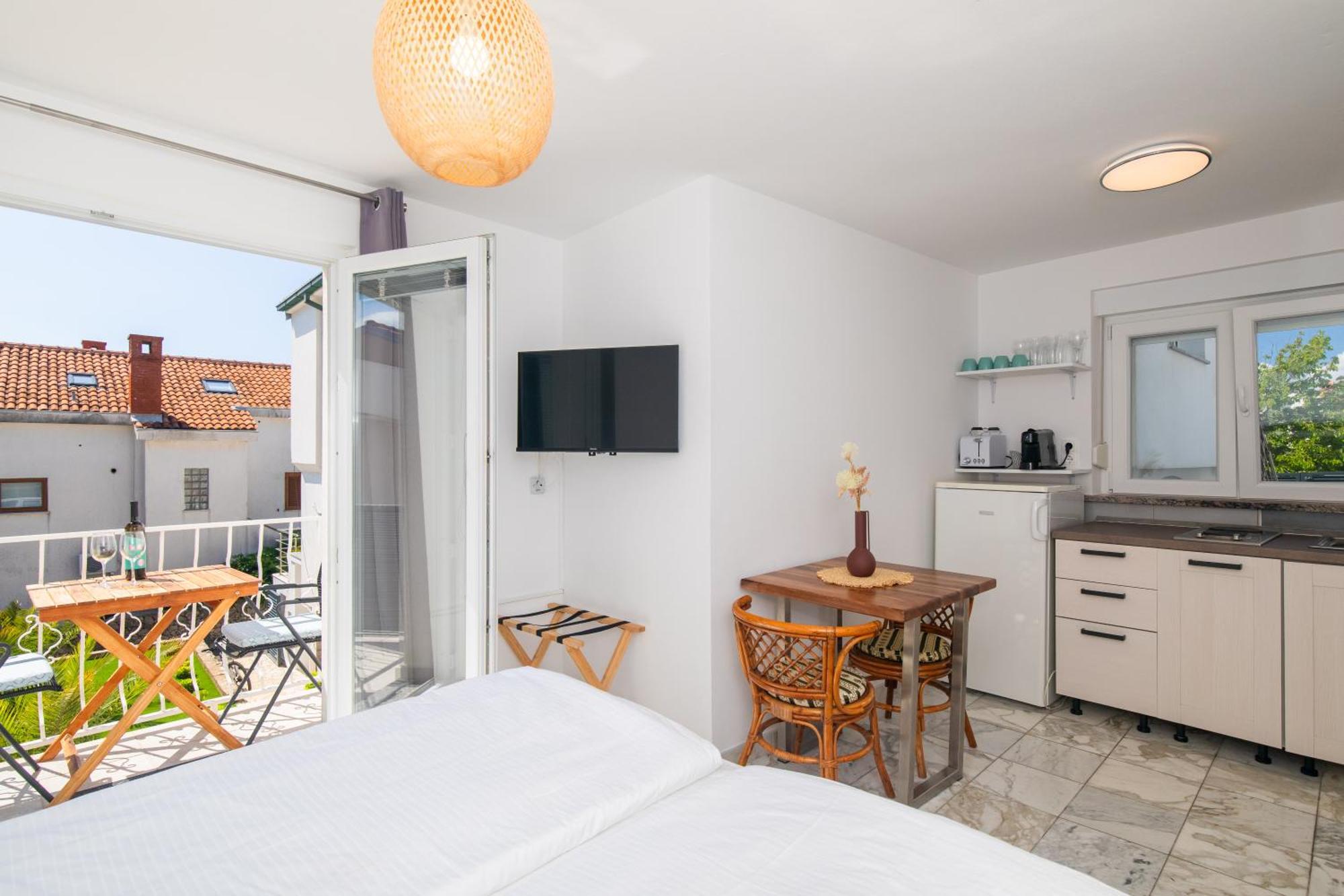 Apartments Soul Krk Town Bagian luar foto