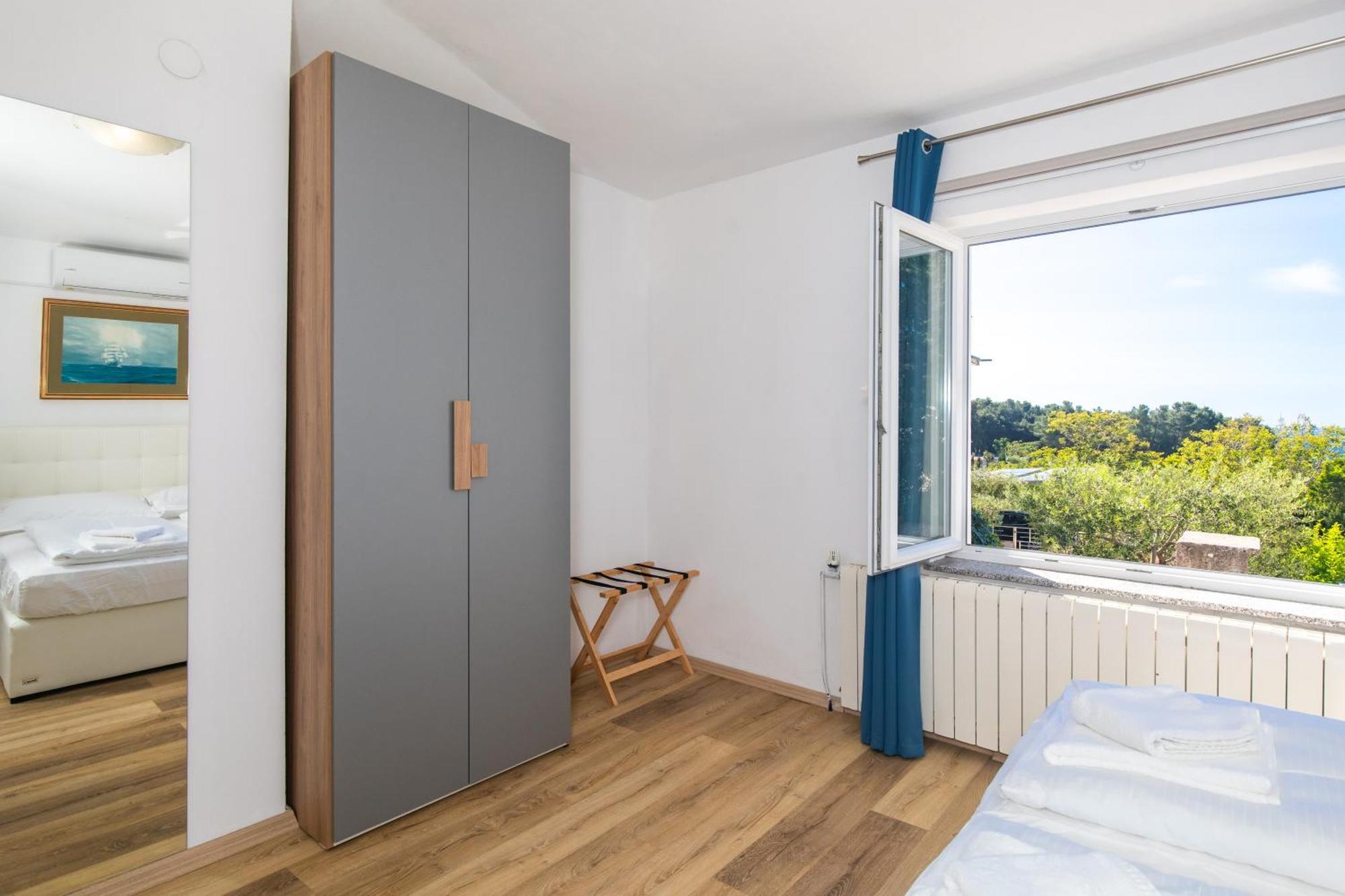 Apartments Soul Krk Town Bagian luar foto